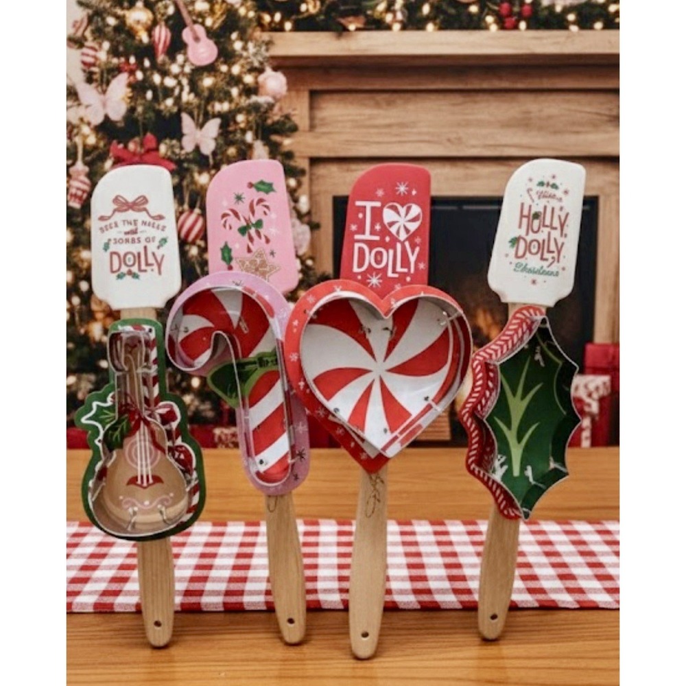 NEW Dolly Parton Dg Christmas Silicone Spatula Cookie Cutter SET DOLLAR GENERAL